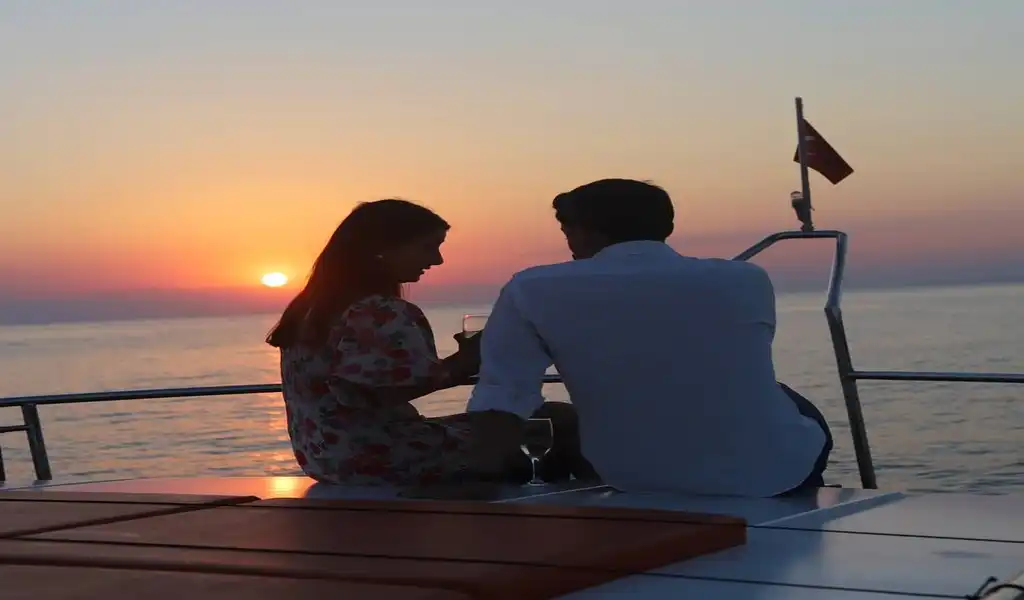 Side Yat Kiralama 20m Özel Yapım